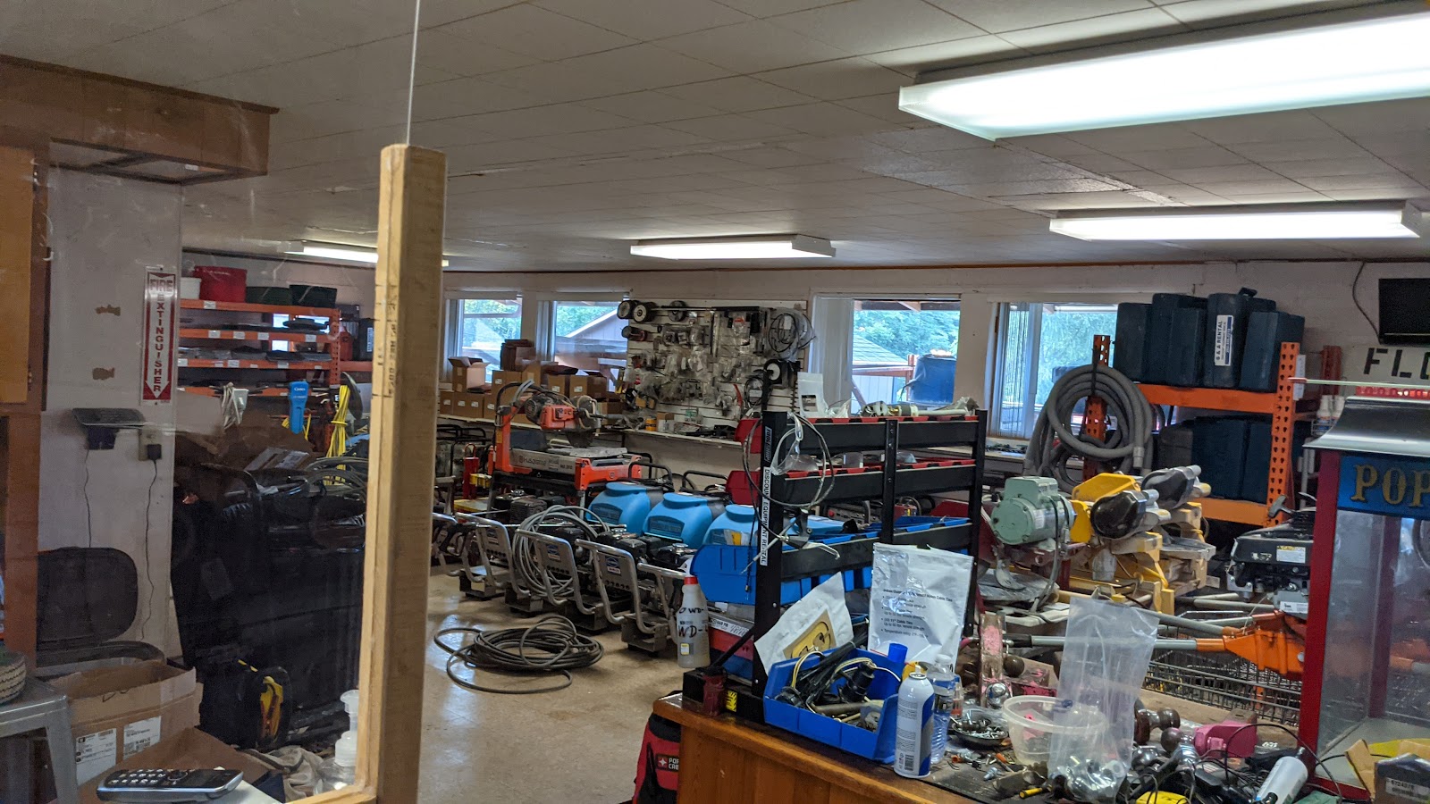 S & A Equipment Rental gallery 5