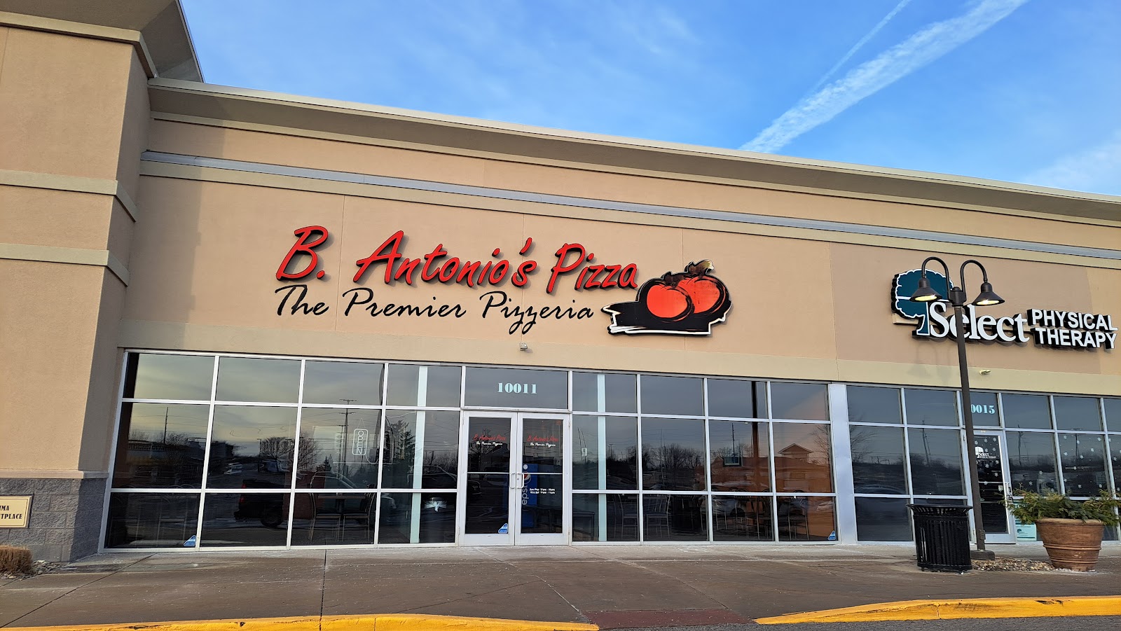 B Antonio's Pizza gallery 3