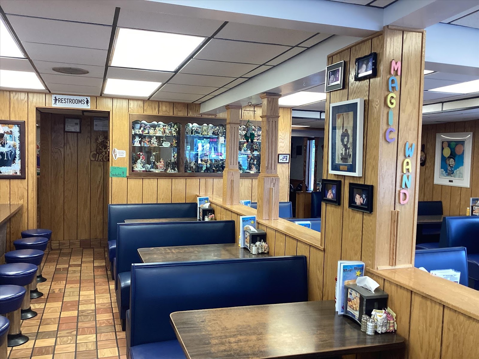 Magic Wand Restaurant gallery 7