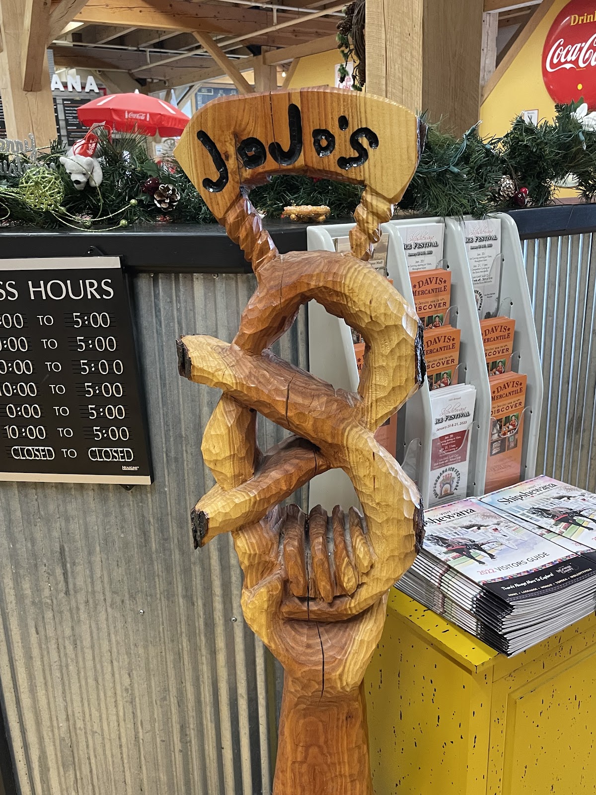 Jojo's Pretzels gallery 7