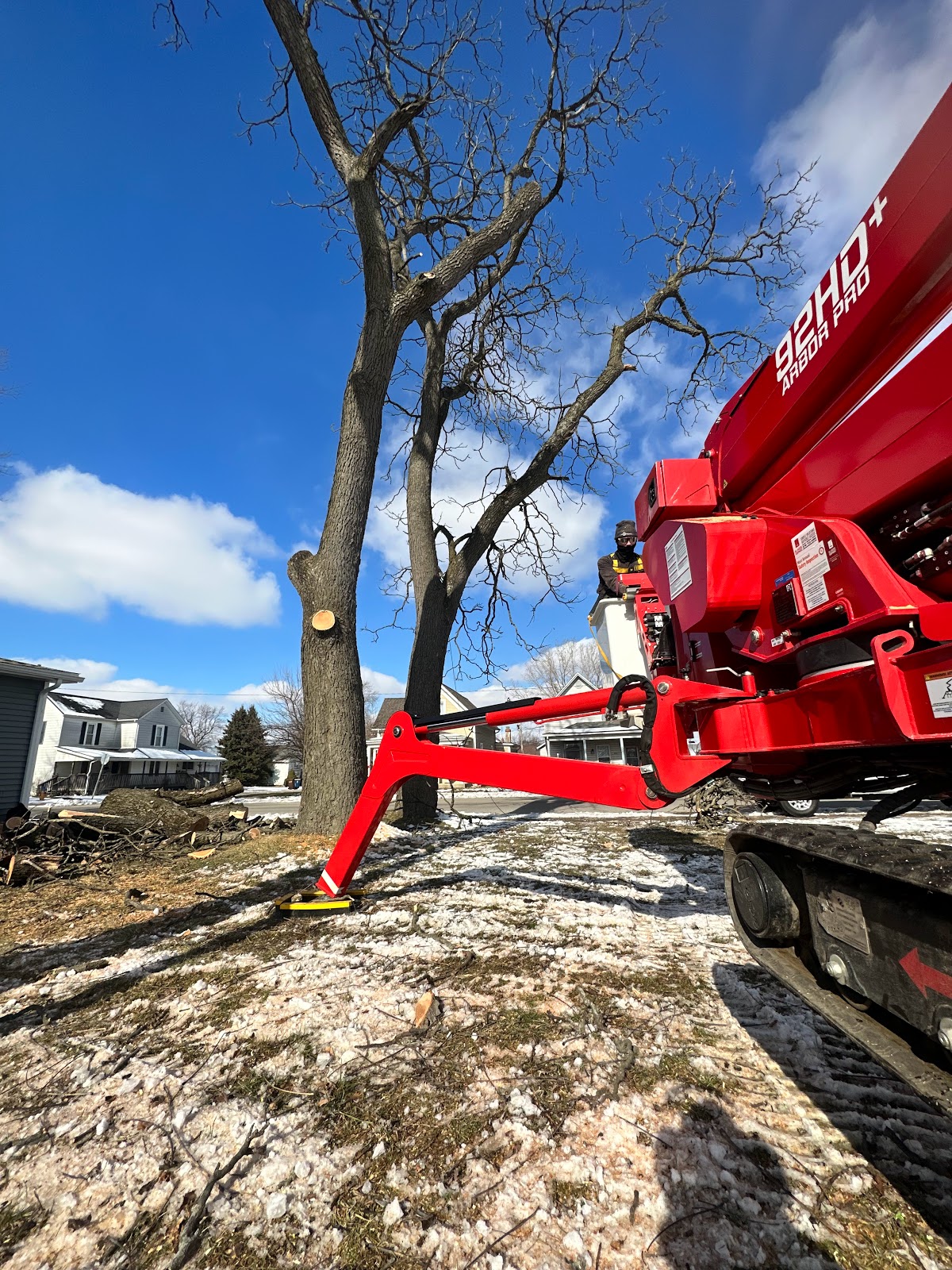 Infinity Outdoor Services | Tree Services Fort Wayne gallery 3
