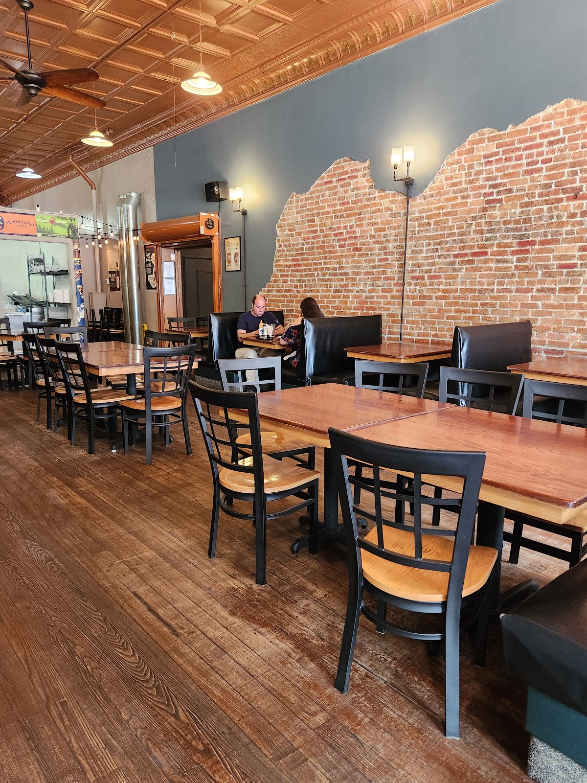 Fireside Craft Burgers & Brews gallery 4