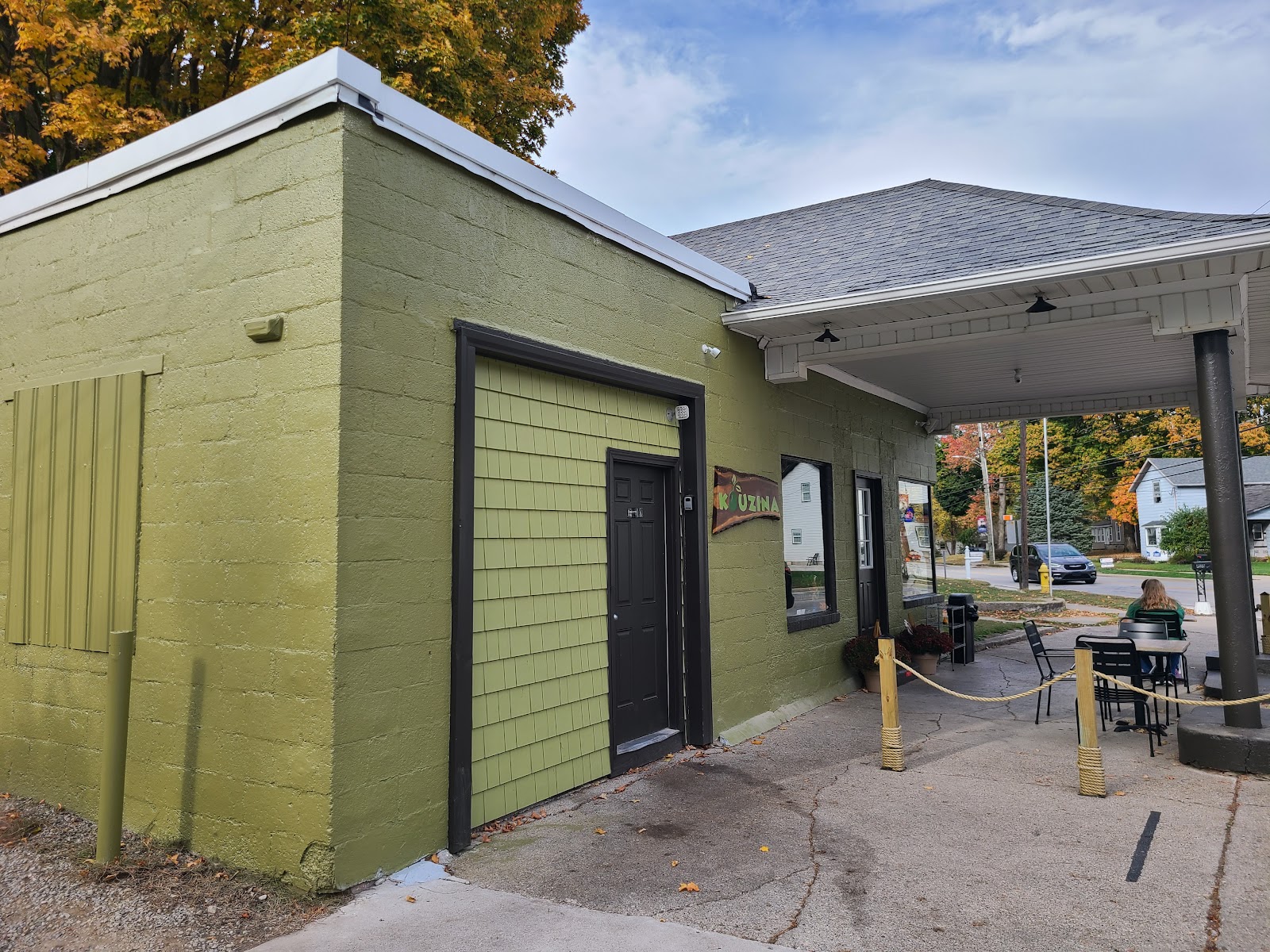 The Kouzina gallery 7