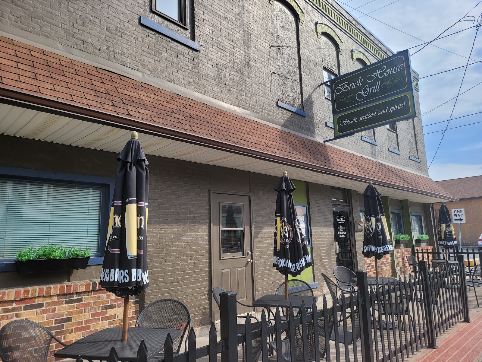 Brick House Grill gallery 5