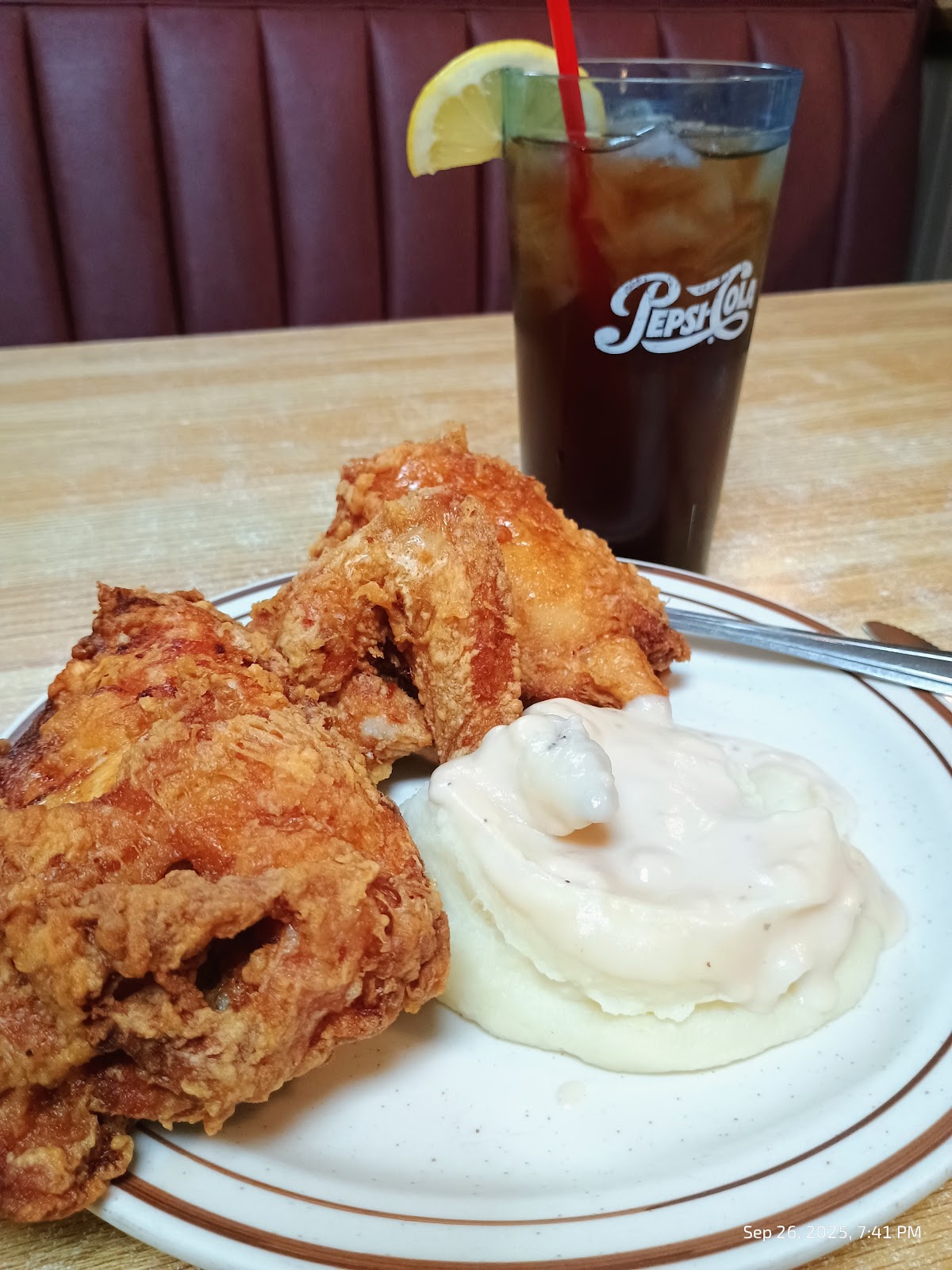 Richards Restaurant - Portland,IN gallery 5