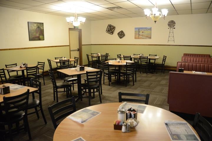 Richards Restaurant - Portland,IN