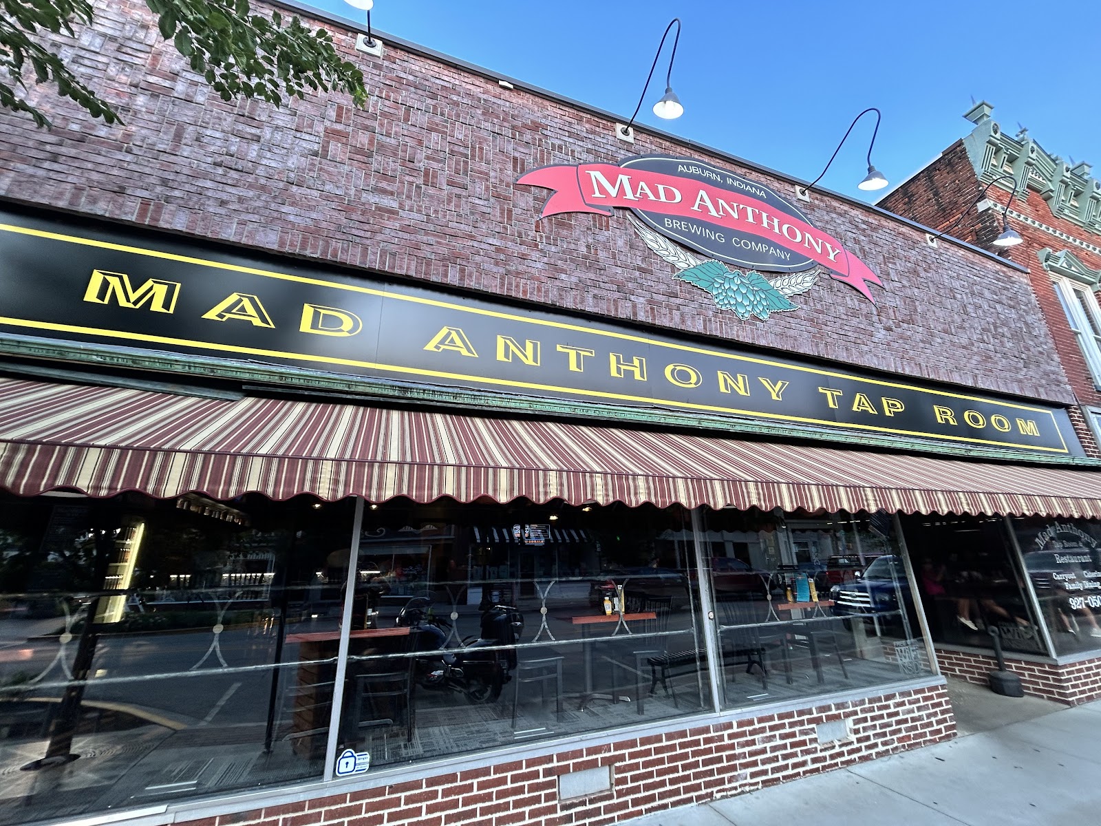 Mad Anthony's Auburn Tap Room gallery 4
