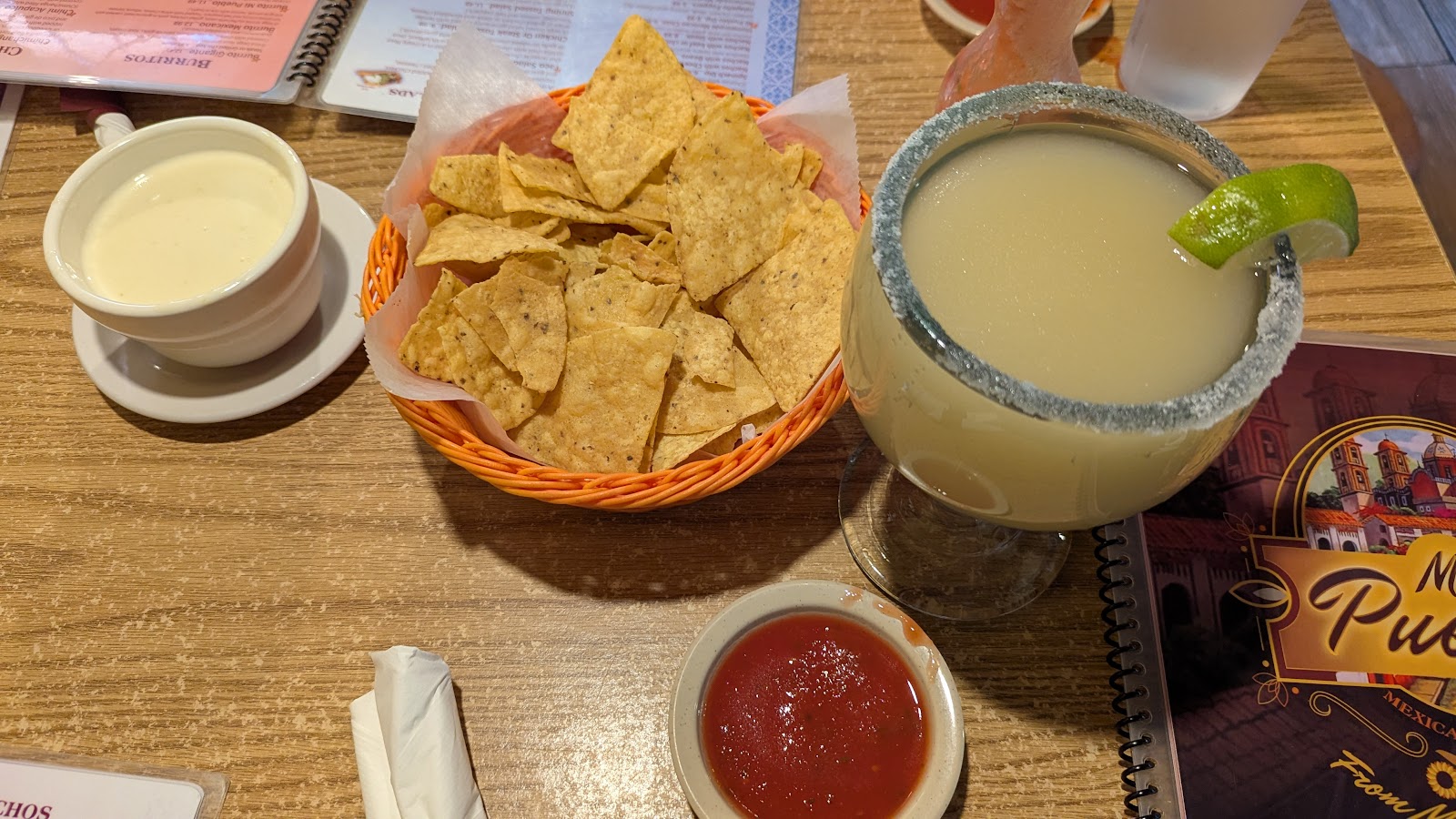 Mi Pueblo Mexican Restaurant gallery 9