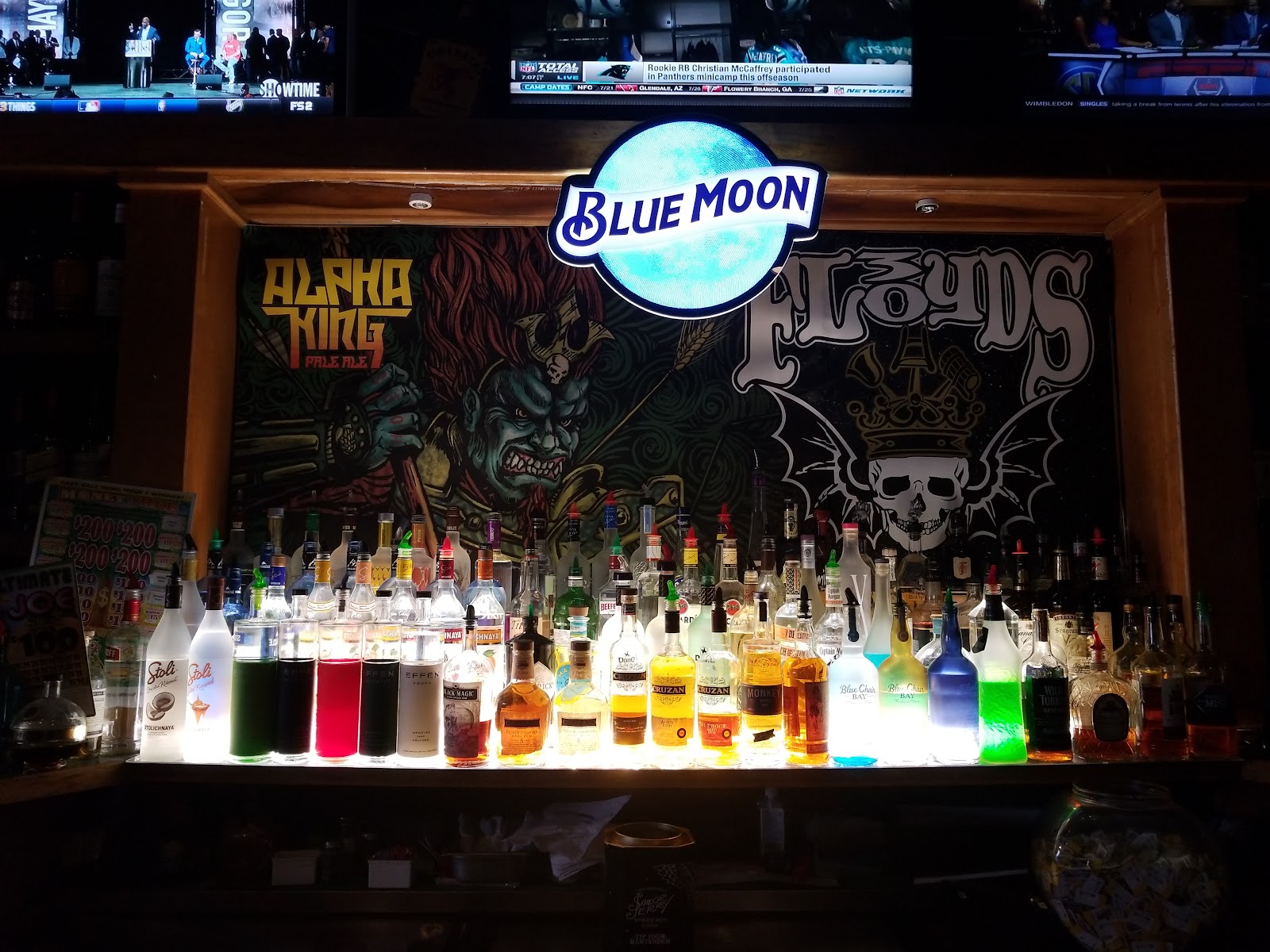 Four D's Bar & Grill gallery 3
