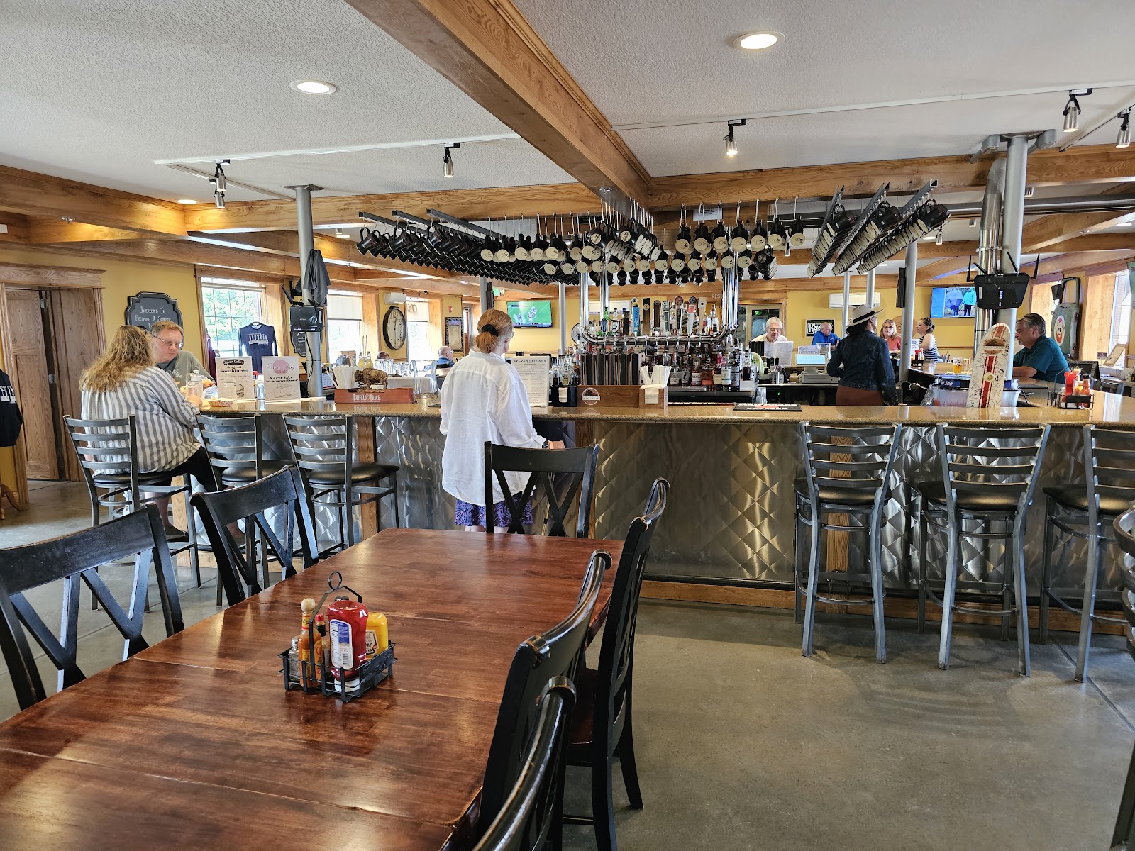 Sylvan Cellars Event Center & Tasting Room gallery 4