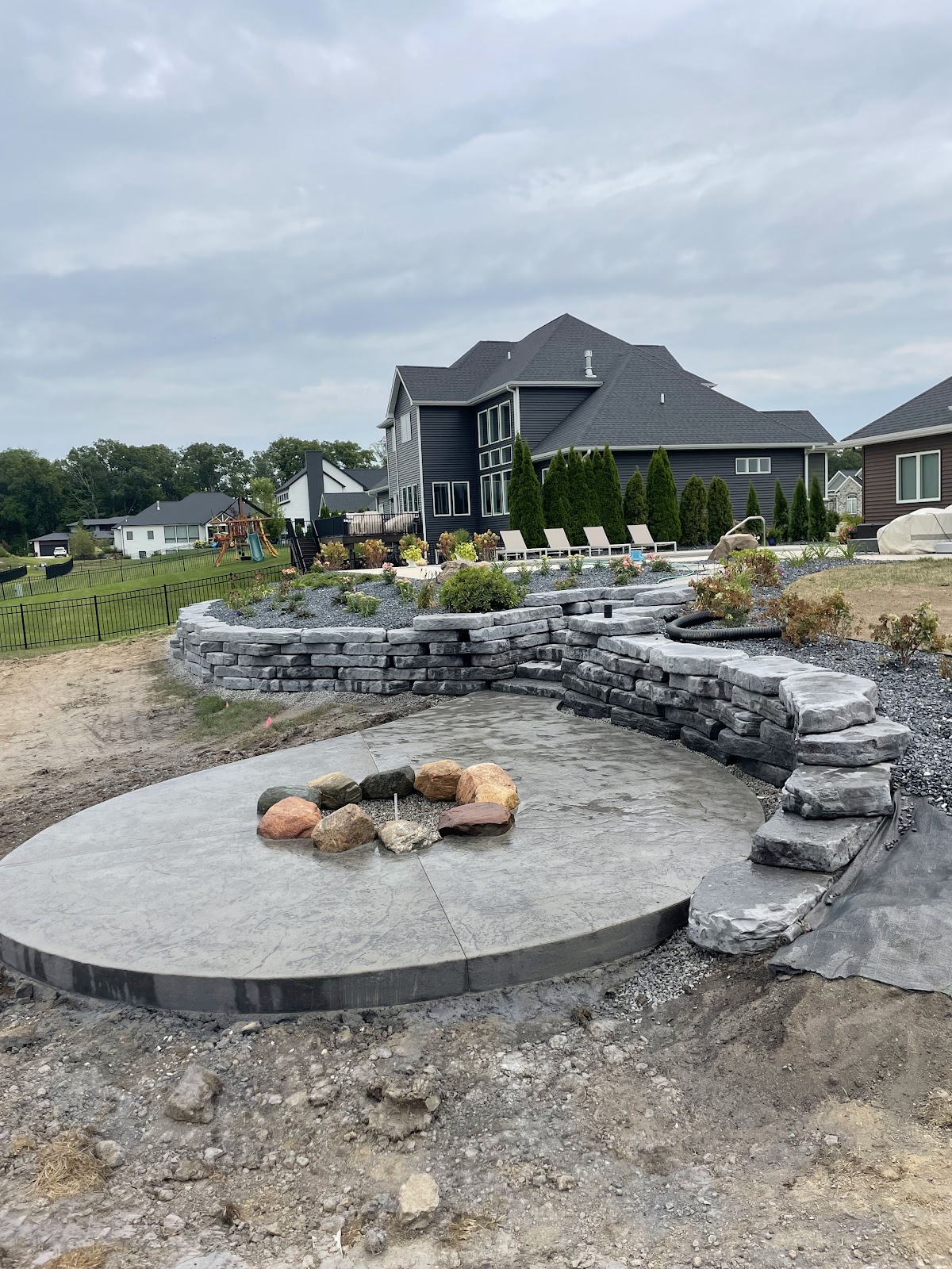 D&M Concrete LLC