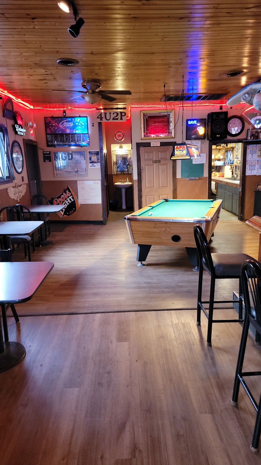 Joe's Place gallery 2