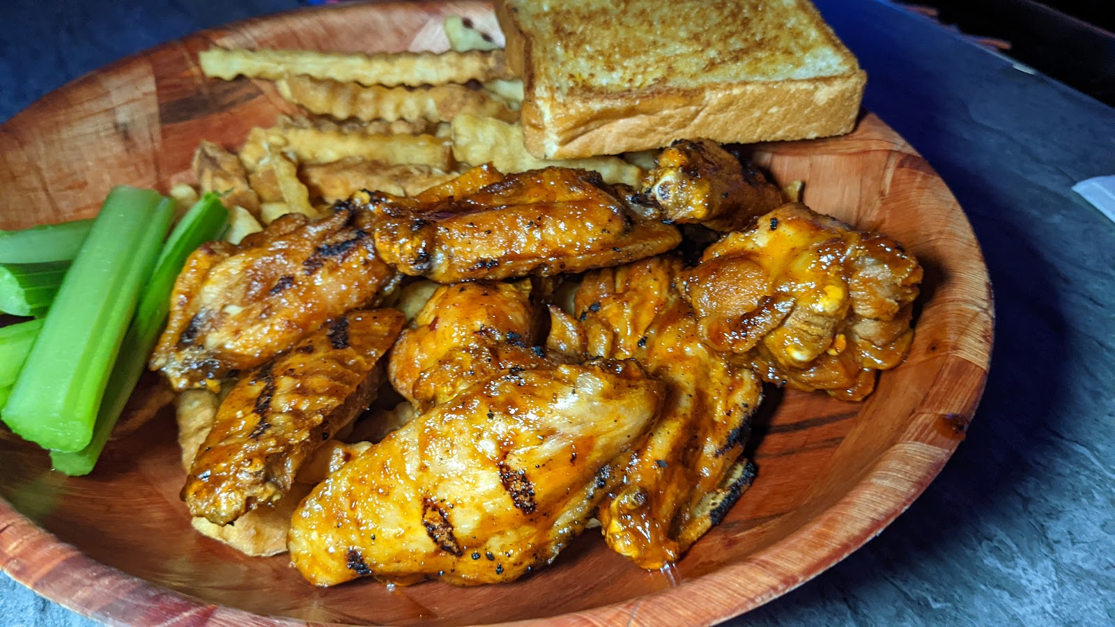 Arena Bar & Grill gallery 7