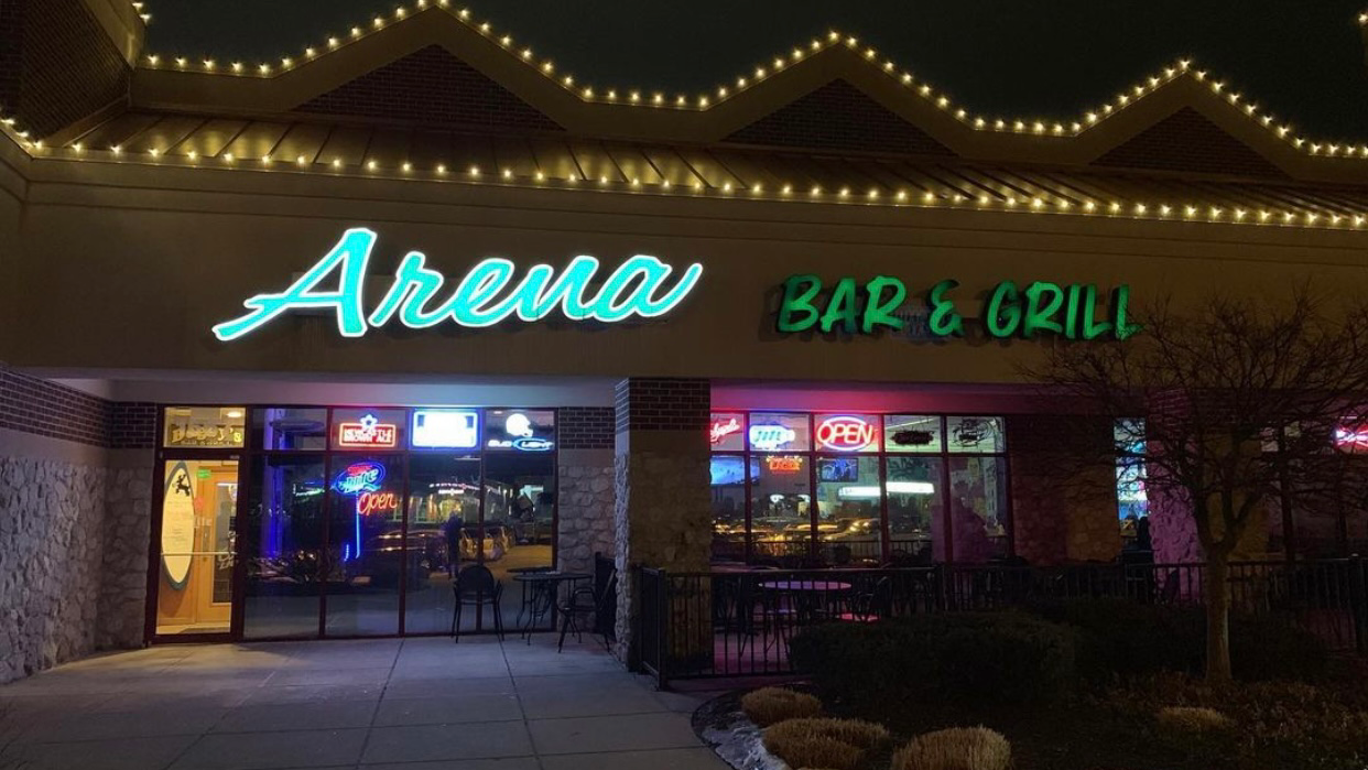 Arena Bar & Grill