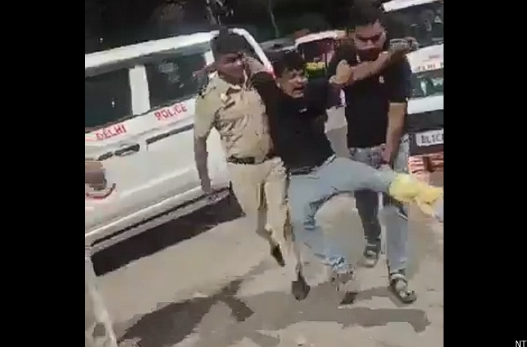 Delhi Police Shoot Rape and Murder Accused During Escape Attempt