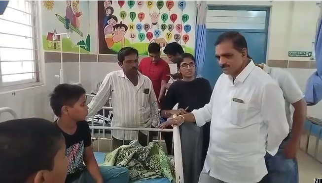 Kamareddy Gurukul Food Poisoning Leaves 17 Students Ill