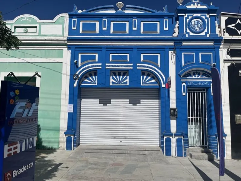 Prefeito de Sumé é intimado a prestar esclarecimentos sobre alterações em fachadas de imóveis históricos