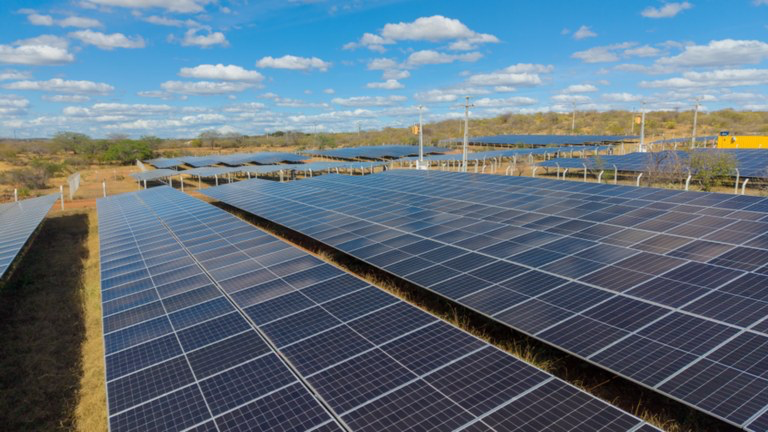 Impulsionada por fontes renováveis, Paraíba atinge autossuficiência e passa a exportar energia elétrica