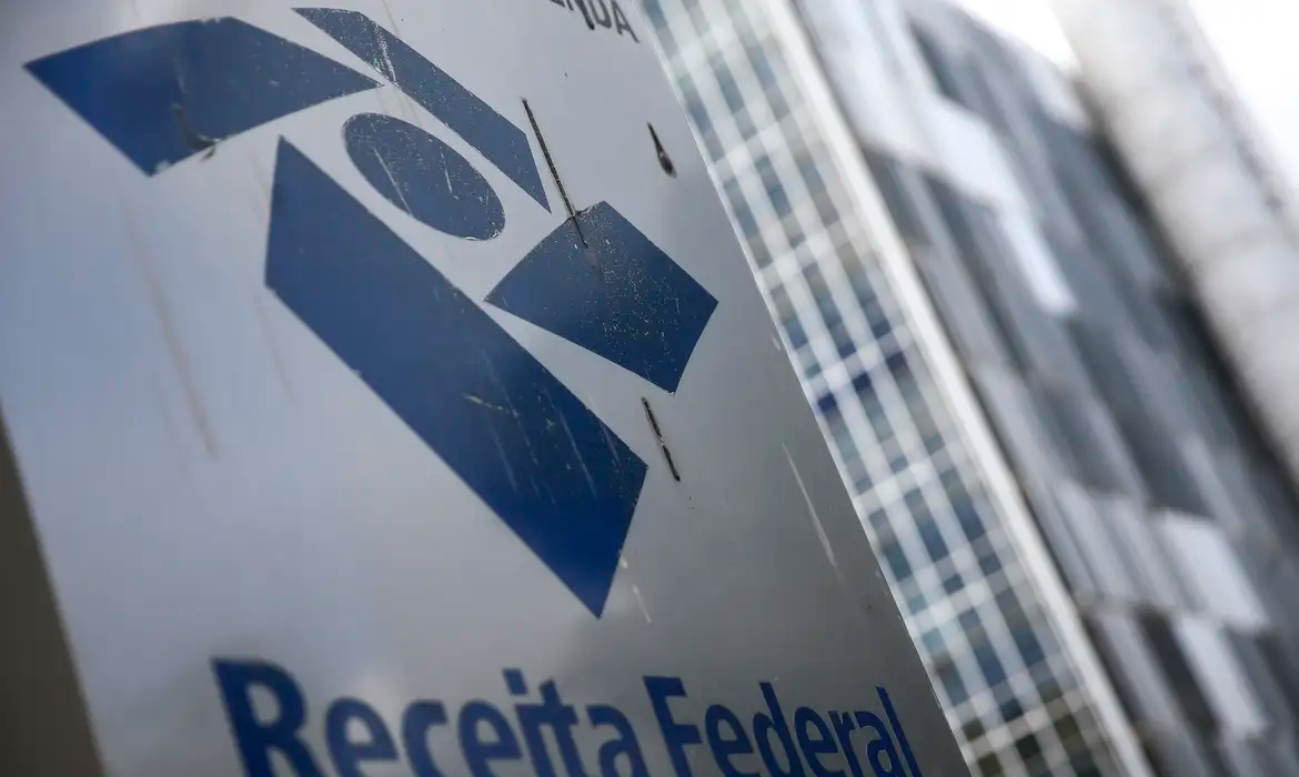 Restituições do Imposto de Renda batem recorde e somam mais de R$ 41 bilhões em 2026