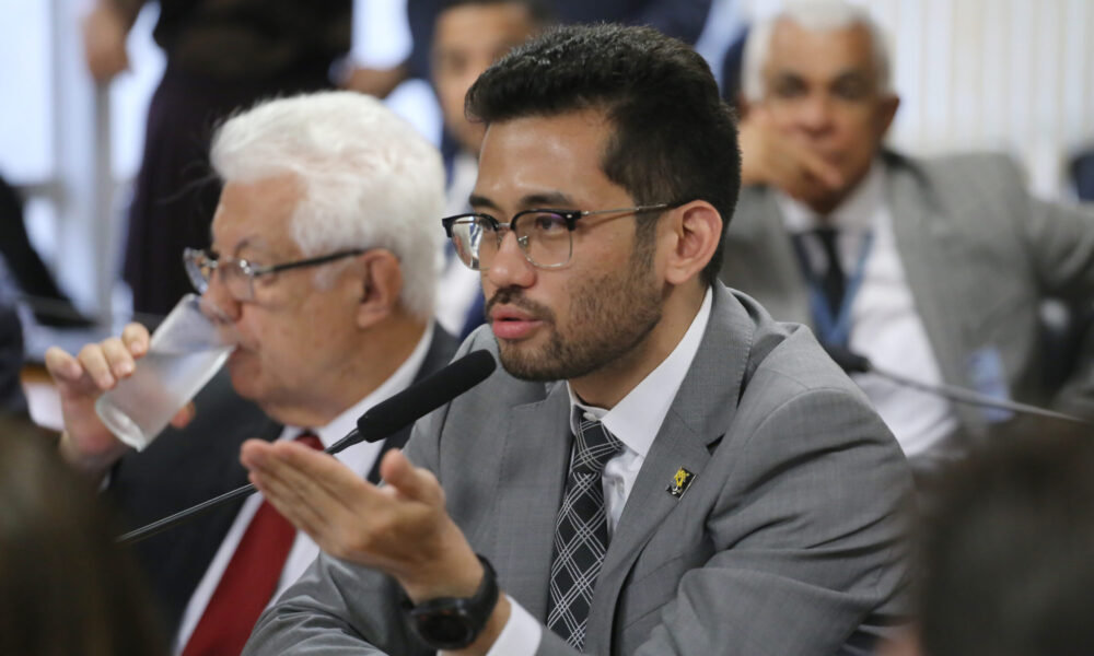 Kim Kataguiri elogia atuação de Cabo Gilberto na oposição na Câmara dos Deputados