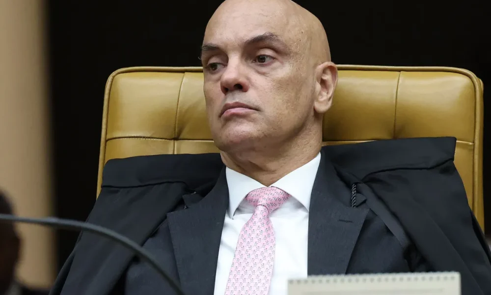 Alexandre de Moraes critica atuação policial que descumpre entendimento do STF sobre maconha