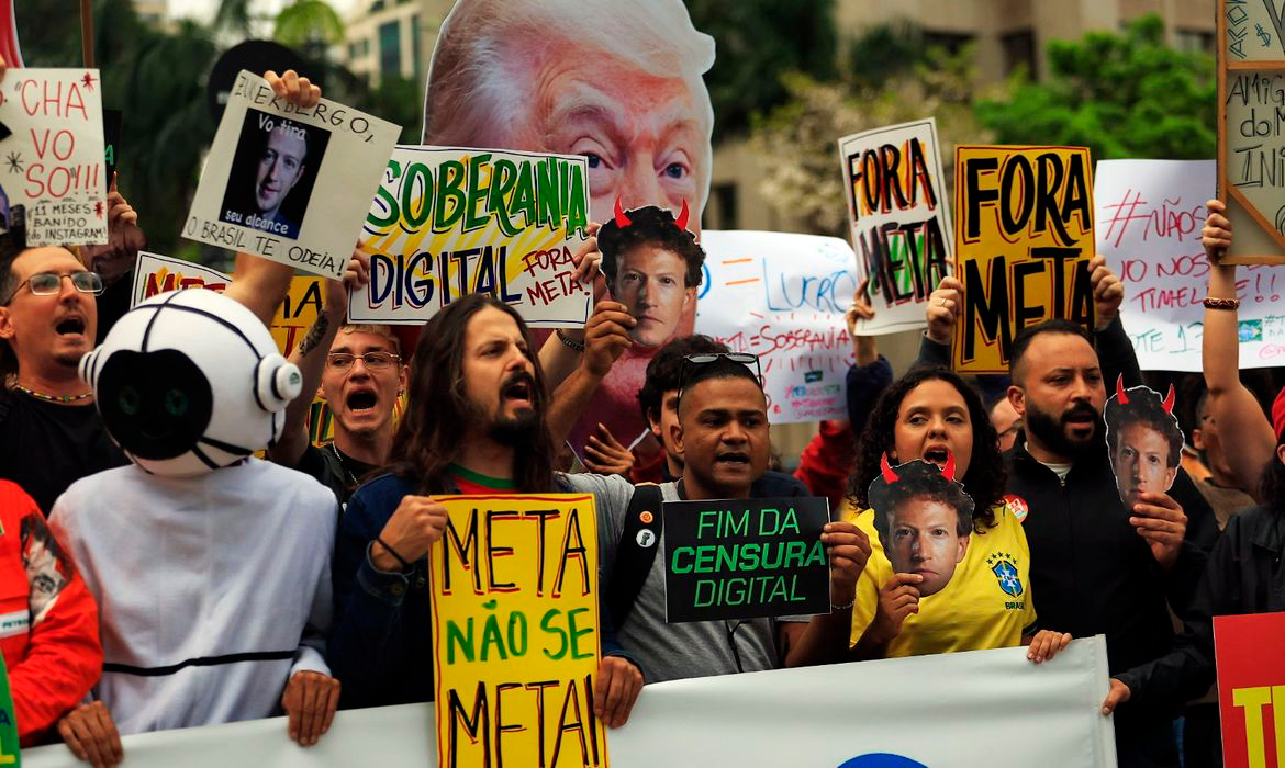 MPT aciona Justiça e pede R$ 50 milhões da Meta por assédio eleitoral em redes