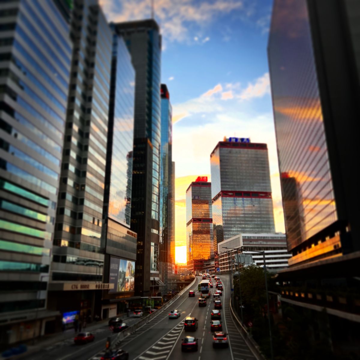 Golden Hour Rush in Admiralty