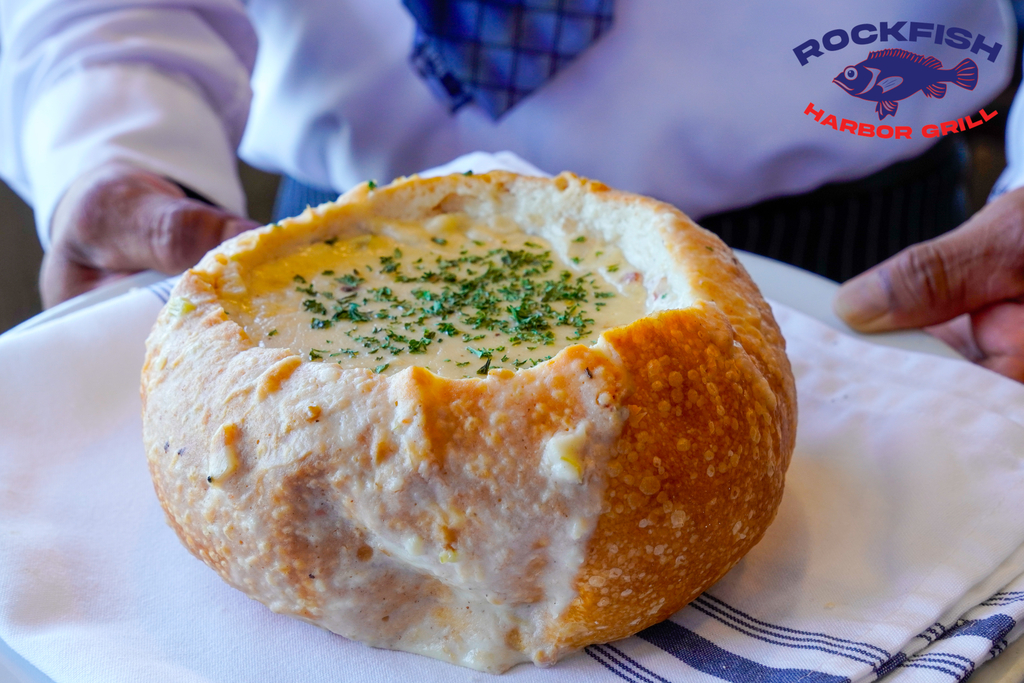 Creamy Monterey Clam Chowder