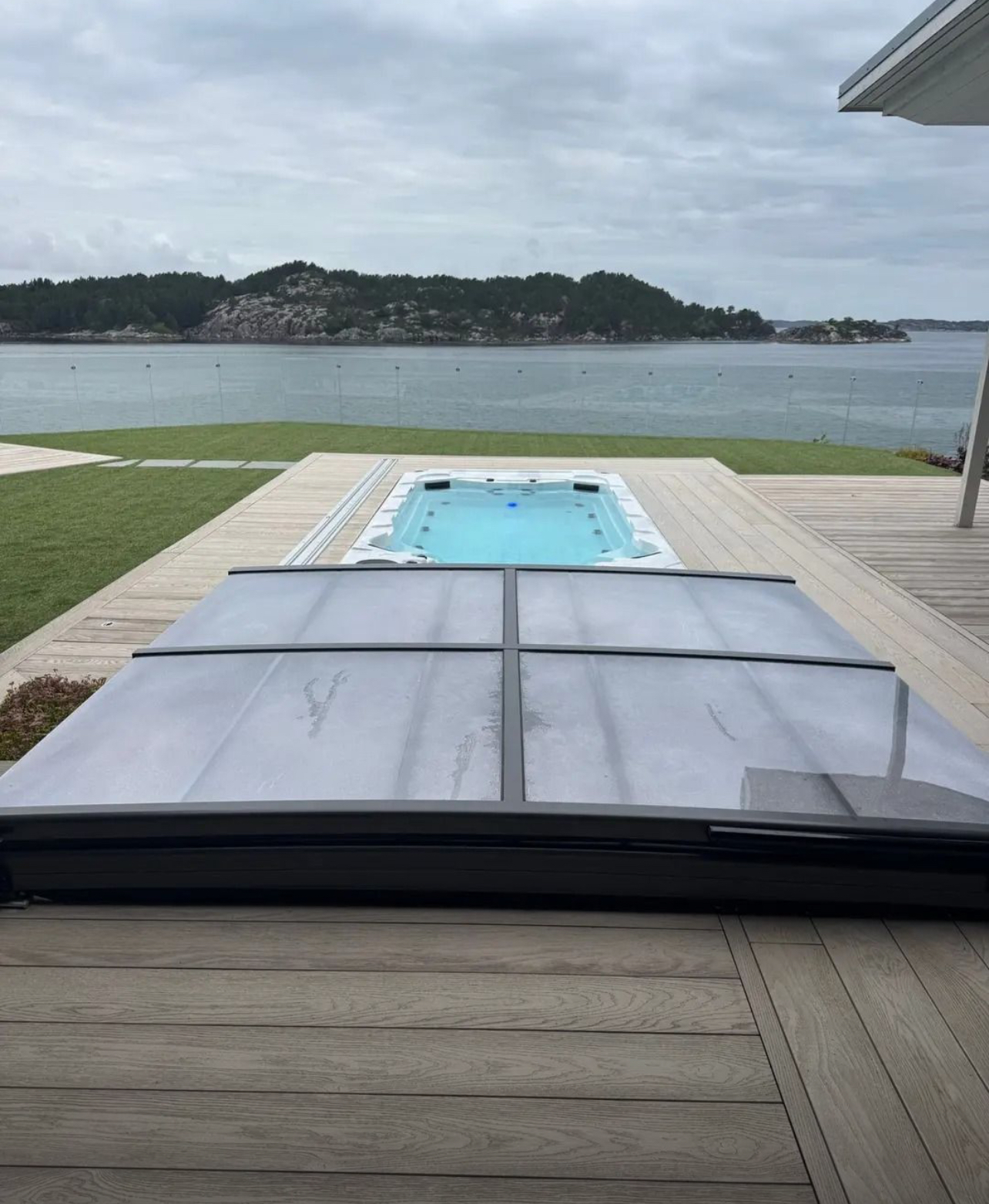 Parade Low – Abri de piscine bas