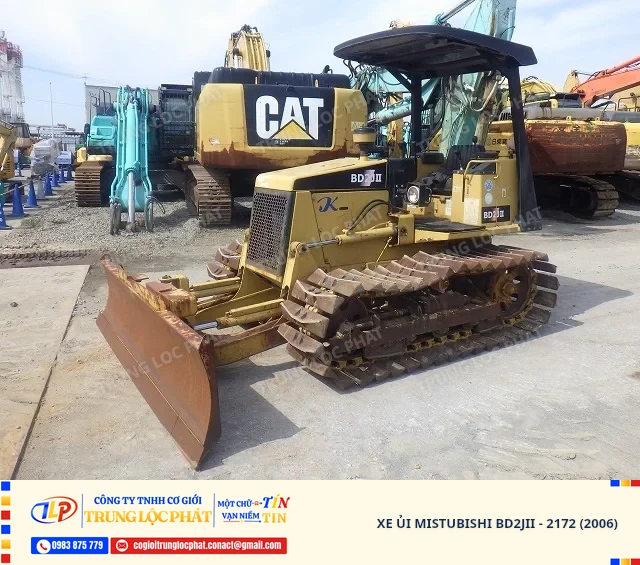 Xe ủi Mitsubishi BD2JII chất lượng cao nhập khẩu từ Nhật Bản
