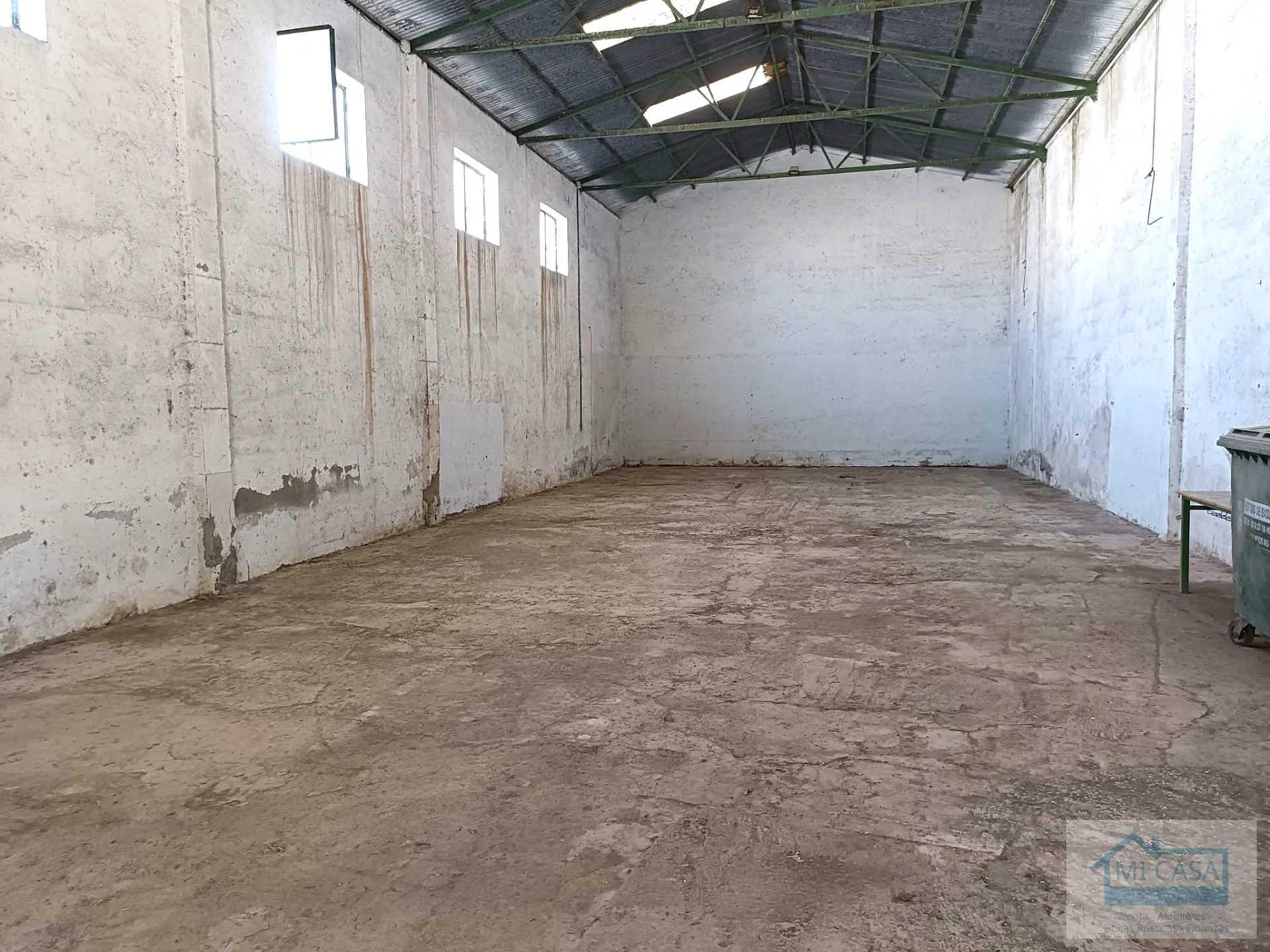 Nave agrícola a la venta en Santa Fe (Granada) - foto 4 de 4 (Santa Fe)
