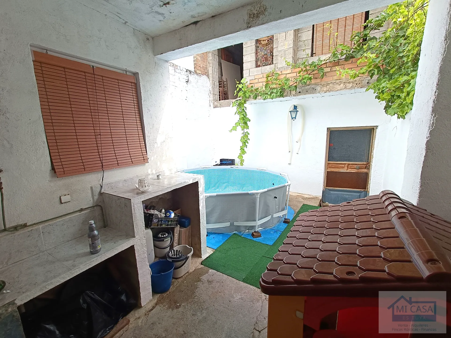 Casa para reformar en Fuente Vaqueros - foto 1 de 12 (Fuente Vaqueros)