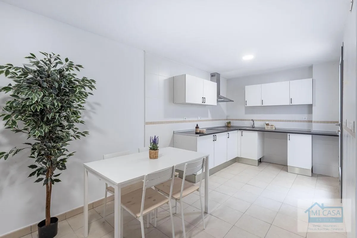 🏡 ¡PRECIOSO DÚPLEX EN VENTA EN LÁCHAR! - foto 2 de 12 (Láchar)
