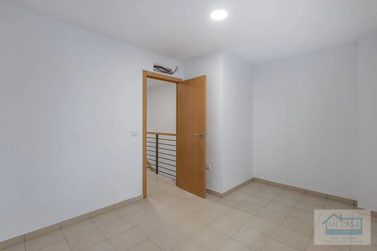 🏡 ¡PRECIOSO DÚPLEX EN VENTA EN LÁCHAR! - foto 5 de 12 (Láchar)