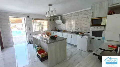 Casa o chalet en venta en Fuente Vaqueros, Granada - foto 3 de 5 (Fuente Vaqueros)
