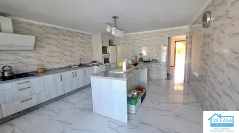Casa o chalet en venta en Fuente Vaqueros, Granada - foto 4 de 5 (Fuente Vaqueros)