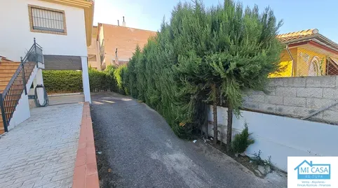 Casa o chalet en venta en Láchar, Granada - foto 3 de 5 (Láchar)