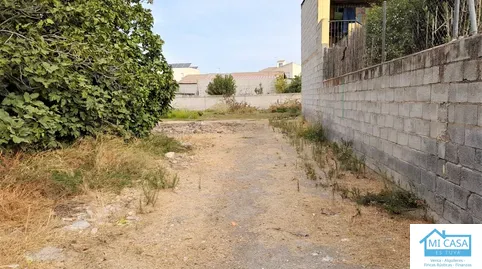 Residencial en venta en Paseo del Prado, Fuente Vaqueros, Granada - foto 3 de 5 (Fuente Vaqueros)