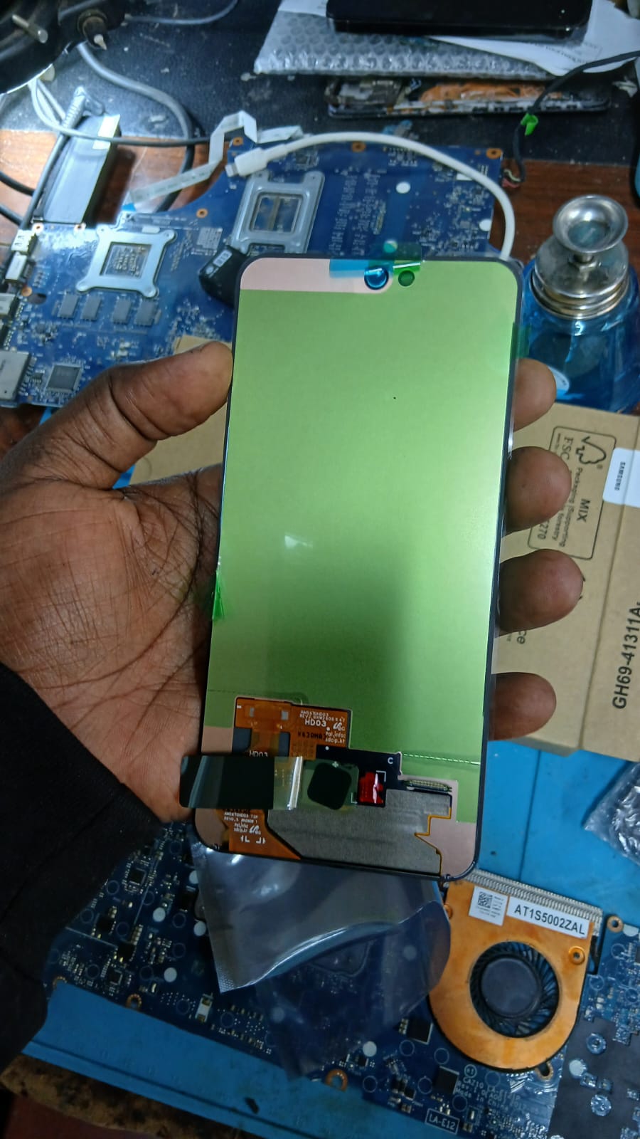 Genuine Samsung OLED display panel circuit and flex ribbon