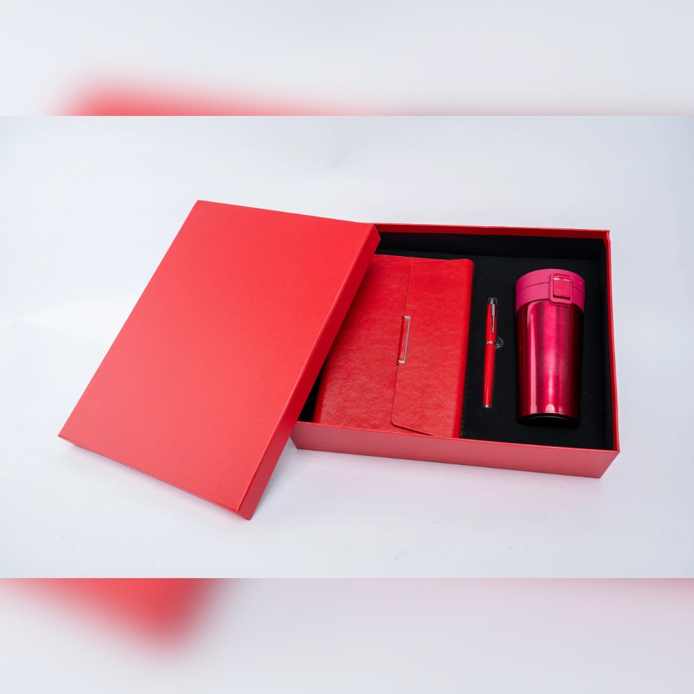 Red Bold Professional Gift Set in Nairobi, Kenya | PrintHub