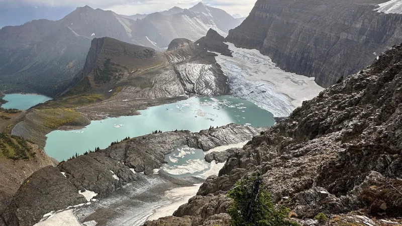 Grinnell Glacier en el parque nacional Glacier