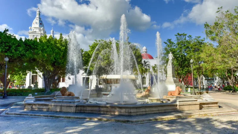 Ponce Plaza Las Delicias Puerto Rico