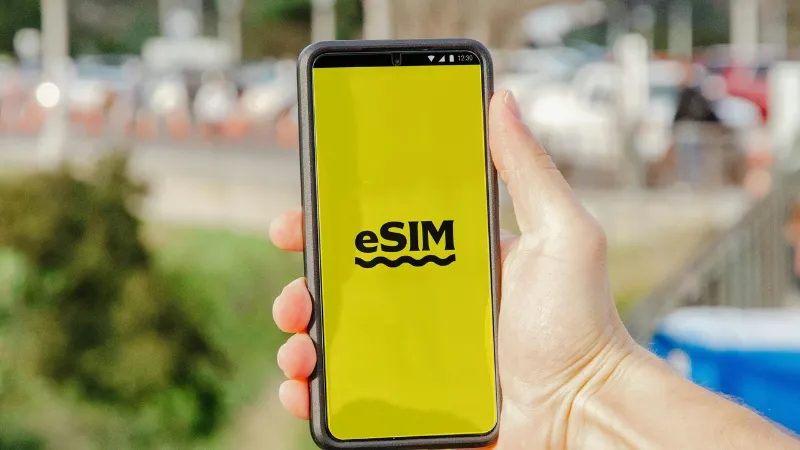 eSIM para viajar conectado, descuentos en telefonía móvil