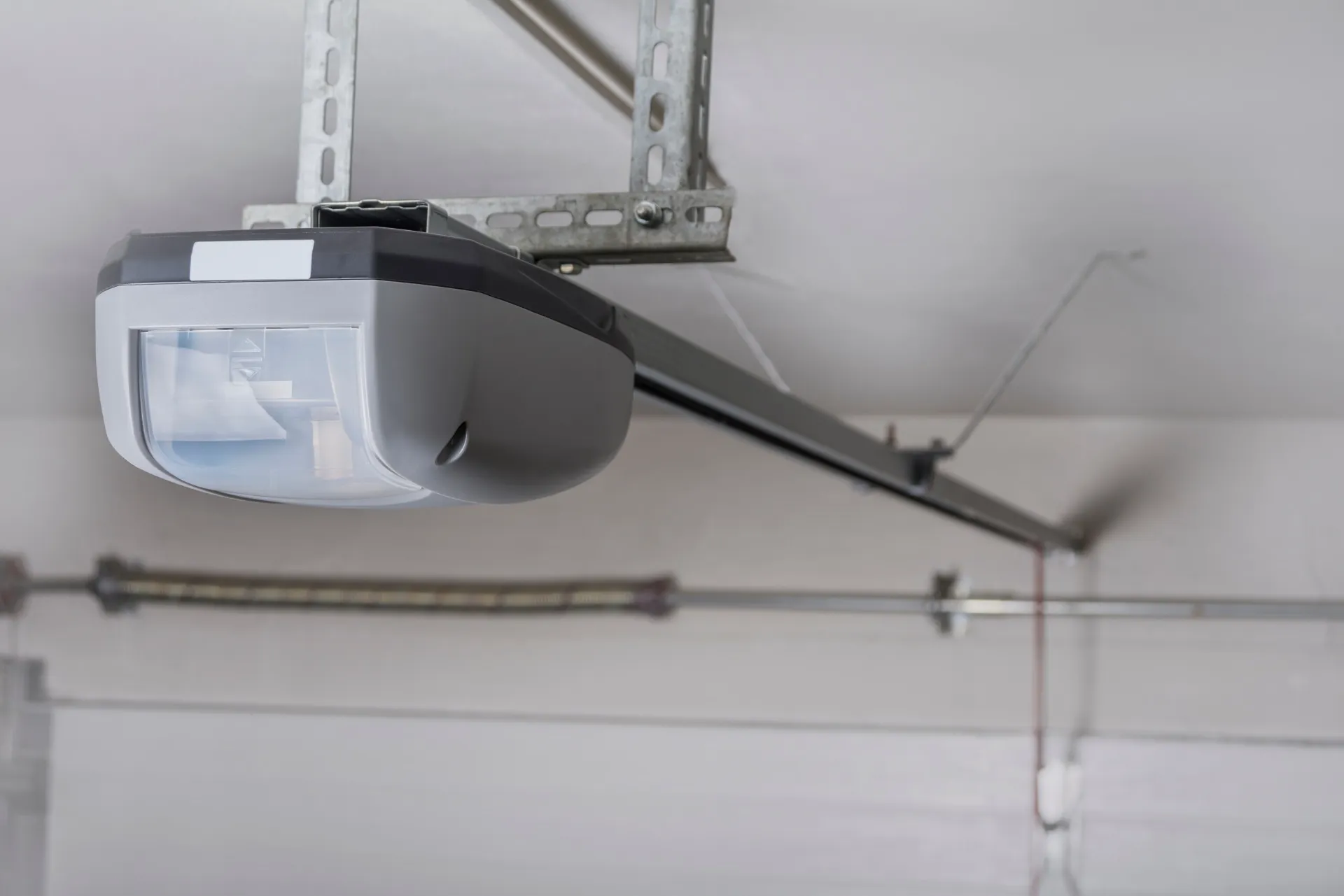 The Benefits of Smart Garage Door Openers