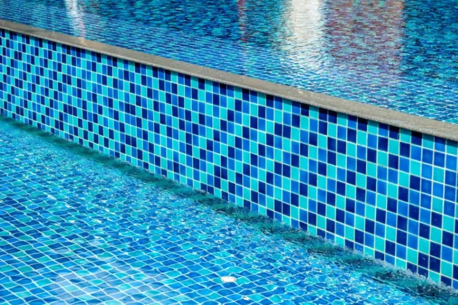 Choosing the Right Tile for Your Pool Area