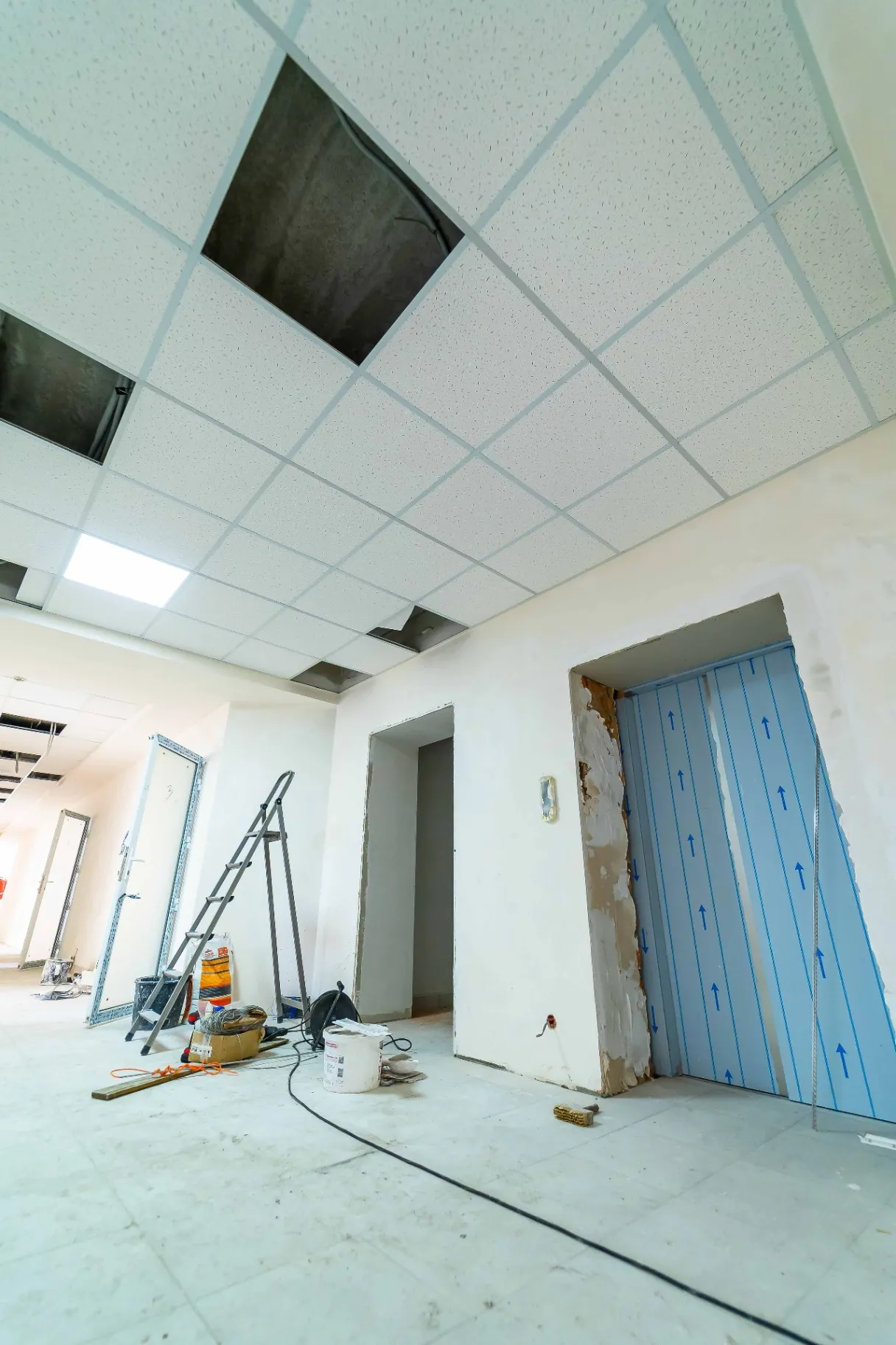 Top 5 Benefits of Professional Commercial Painting