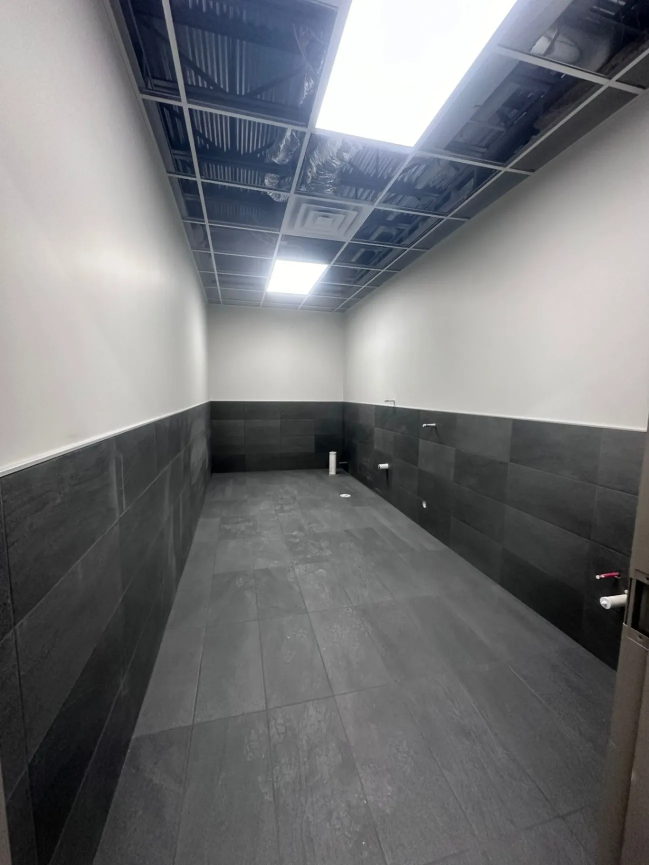 Molina MN Construction LLC