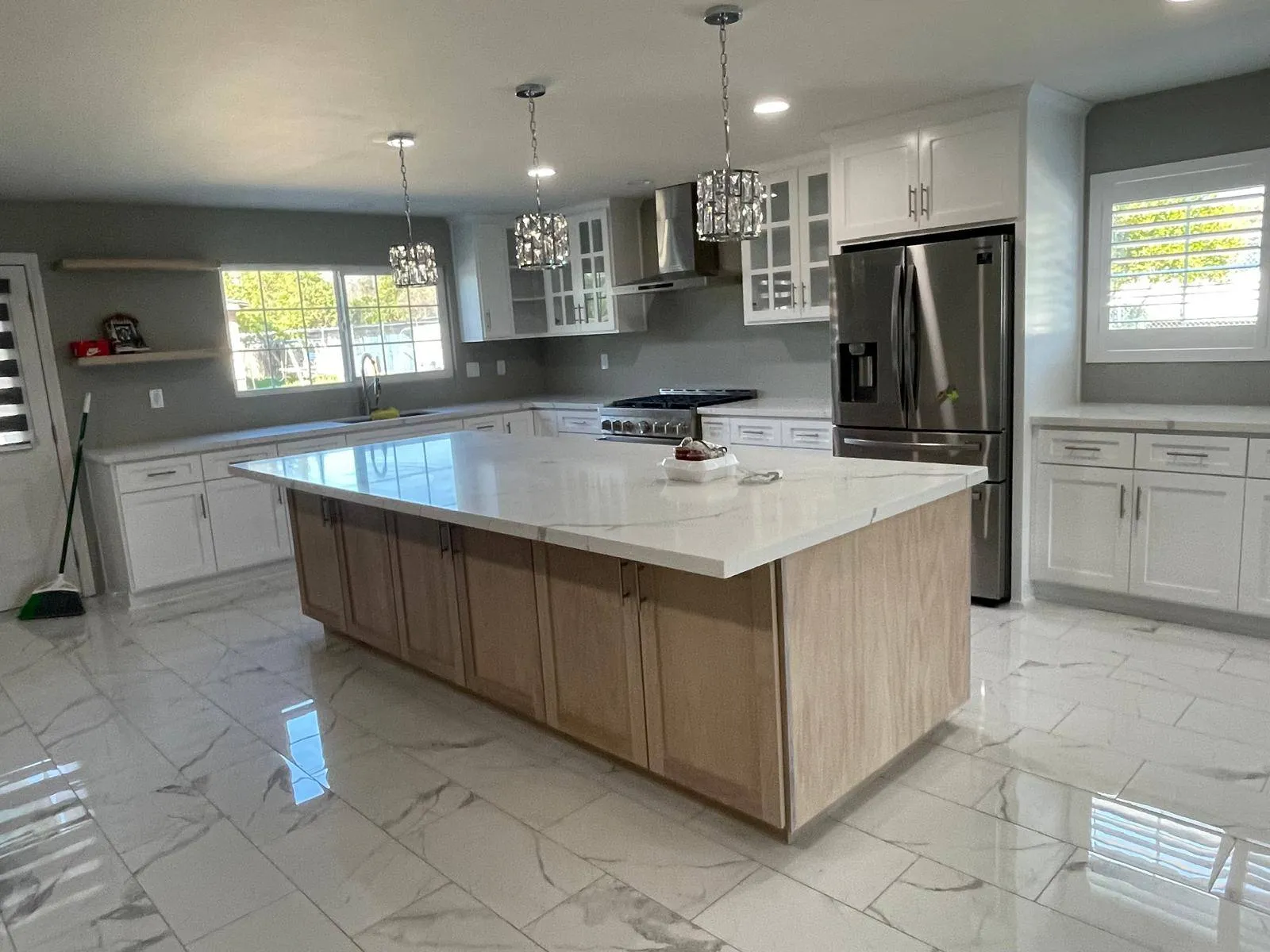 Tonaya's Custom Cabinets