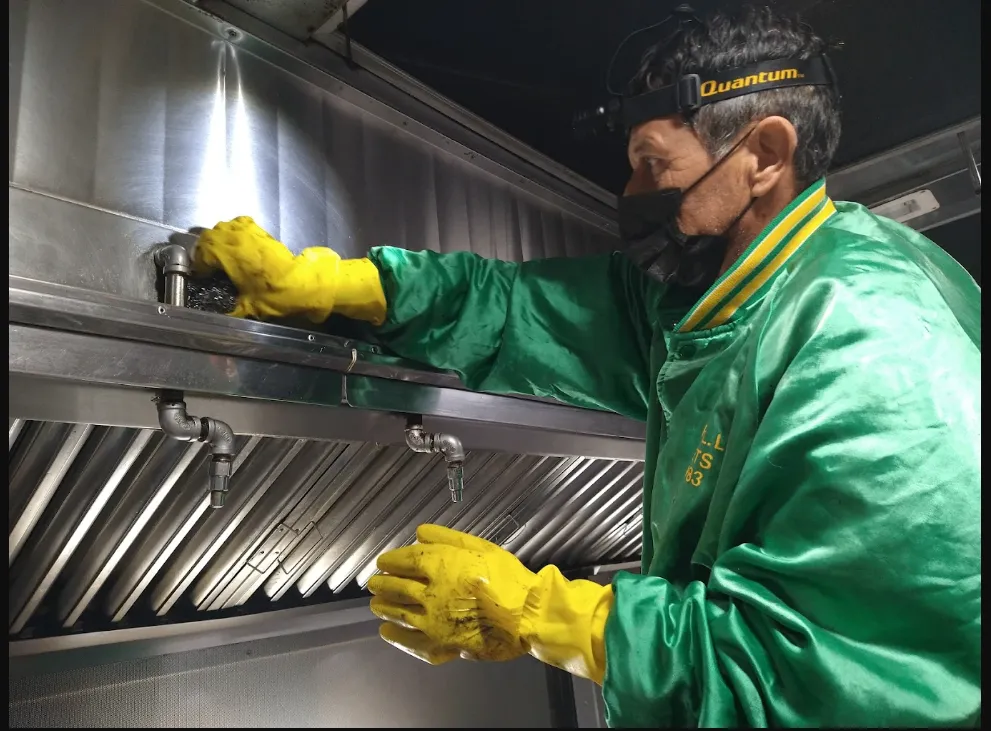 Delgado's Cleaning Campanas & Swamp Coolers