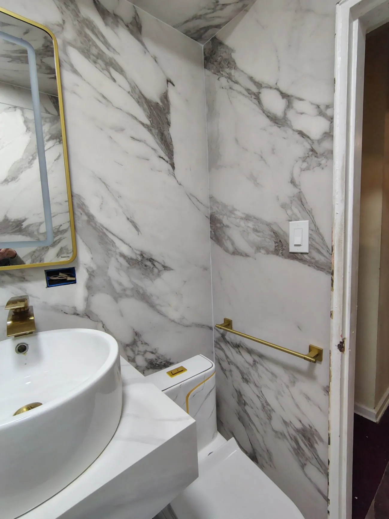 Gallery image 681